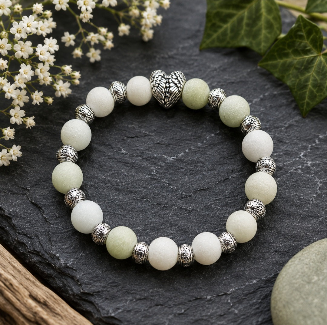Sparkle glass bracelet with Angel wings heart feature
